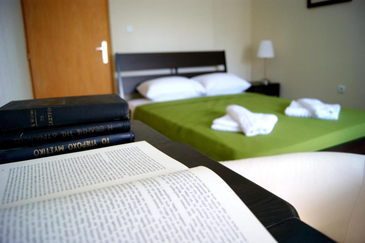 Simplicity At Iris Accommodation Psakoudia Room photo