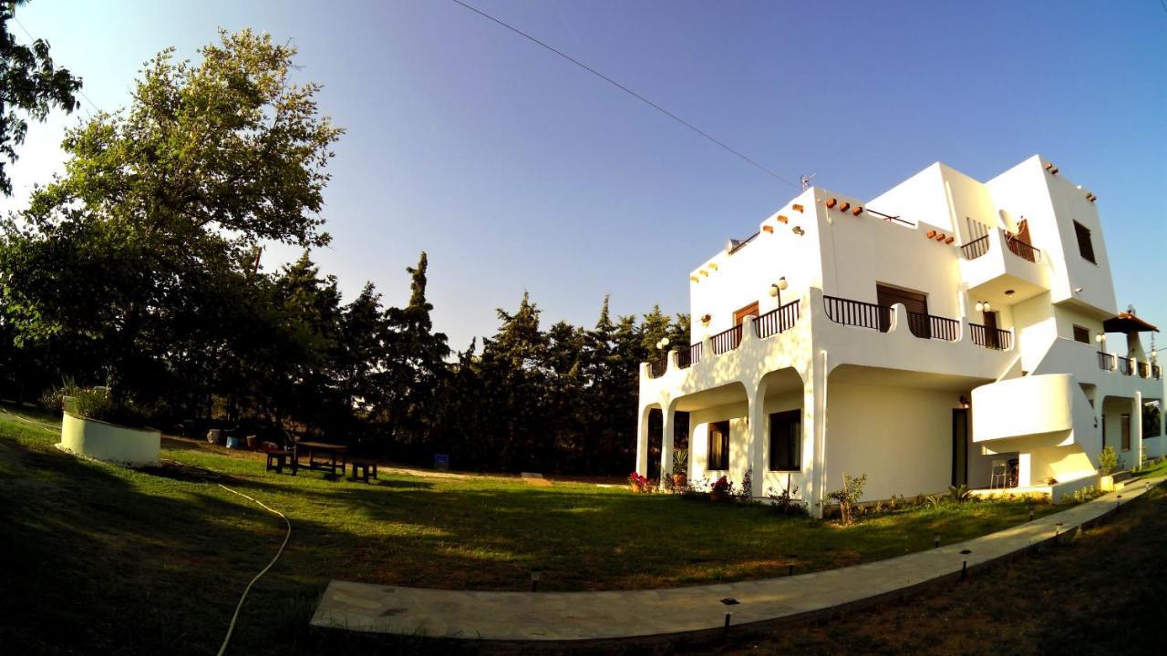 Simplicity At Iris Accommodation Psakoudia Room photo